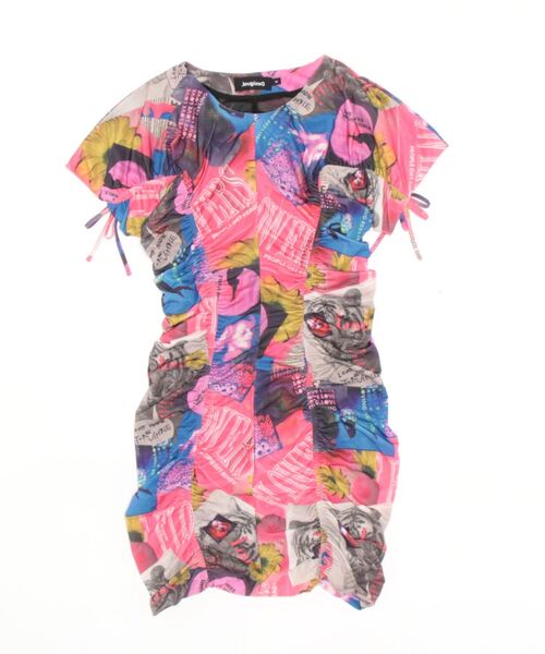 Desigual(デシグアル)の「コラージュ ギャザー ショートワンピース(ワンピース・レディース・レッド・L/S/XS/M/XL)」の5枚目の写真