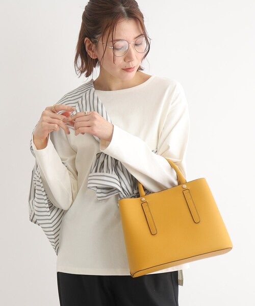 SHOO・LA・RUE（シューラルー）の「◆【2WAY】仕切りトートバッグ（トートバッグ・レディース・ブラック/グレー/ベージュ系4/イエロー・00）」の5枚目の写真