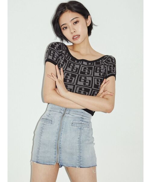 GYDA（ジェイダ）の「GG TILE PATTERN SHORTニットトップス（ニット/セーター・レディース・ブラック/ライトブルー/ベージュ・FREE）」の11枚目の写真