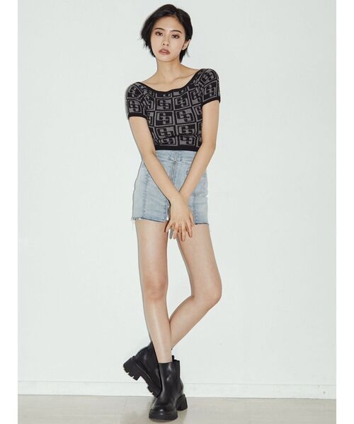 GYDA（ジェイダ）の「GG TILE PATTERN SHORTニットトップス