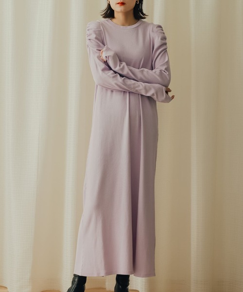 SENSE OF PLACE by URBAN RESEARCH(センスオブプレイスバイアーバンリサーチ)の「ボリュームスリーブアイラインカットワンピース(ワンピース・レディース・ラベンダー/ブラック/ライトベージュ・ONE/S)」の9枚目の写真