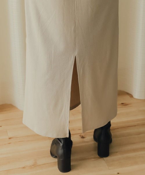 SENSE OF PLACE by URBAN RESEARCH(センスオブプレイスバイアーバンリサーチ)の「ボリュームスリーブアイラインカットワンピース(ワンピース・レディース・ラベンダー/ブラック/ライトベージュ・ONE/S)」の15枚目の写真