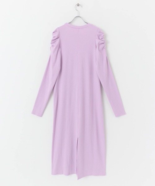 SENSE OF PLACE by URBAN RESEARCH(センスオブプレイスバイアーバンリサーチ)の「ボリュームスリーブアイラインカットワンピース(ワンピース・レディース・ラベンダー/ブラック/ライトベージュ・ONE/S)」の21枚目の写真