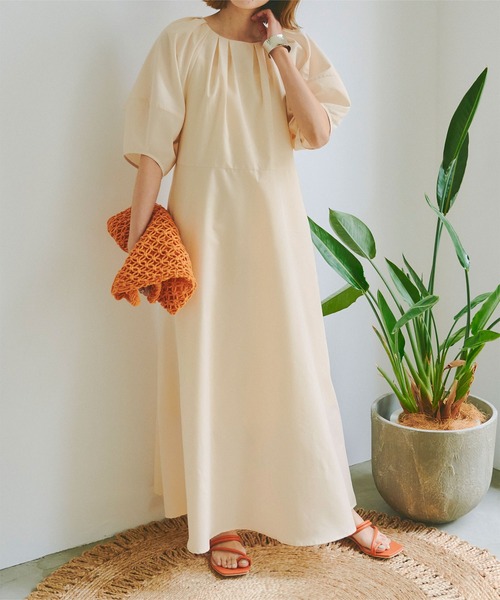 美品❤︎Bibiyパフスリーブワンピース titivate（ティティベイト）の「デザインタックパフスリーブ