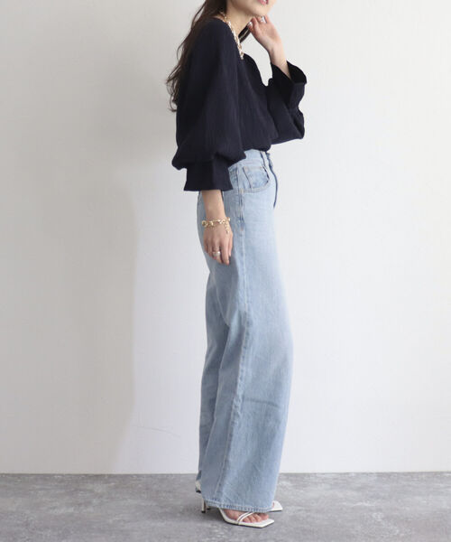 fredy emue（フレディエミュ）の「【fredy emue/フレディエミュ】楊柳袖口フレアーブラウス（シャツ/ブラウス・レディース・オフホワイト/ライトグリーン/ネイビー・38）」の22枚目の写真