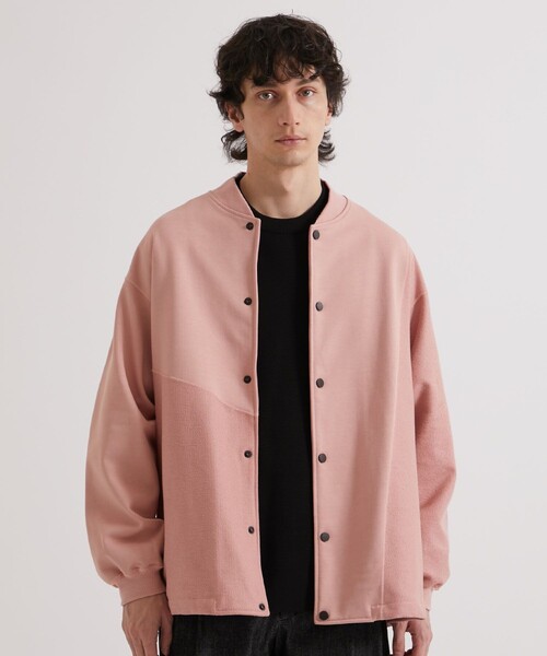 UNITED TOKYO（ユナイテッドトウキョウ）の「リーバススウェット MA-1ジャケット（MA-1・メンズ・オフホワイト/ピンク/ダークグレー・1/2）」の5枚目の写真