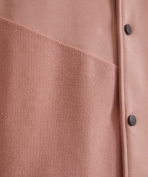 UNITED TOKYO（ユナイテッドトウキョウ）の「リーバススウェット MA-1ジャケット（MA-1・メンズ・オフホワイト/ピンク/ダークグレー・1/2）」の12枚目の写真