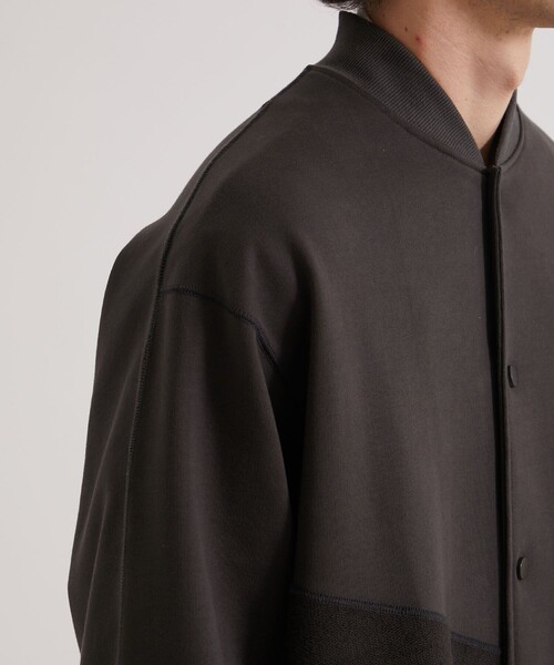 UNITED TOKYO（ユナイテッドトウキョウ）の「リーバススウェット MA-1ジャケット（MA-1・メンズ・オフホワイト/ピンク/ダークグレー・1/2）」の19枚目の写真