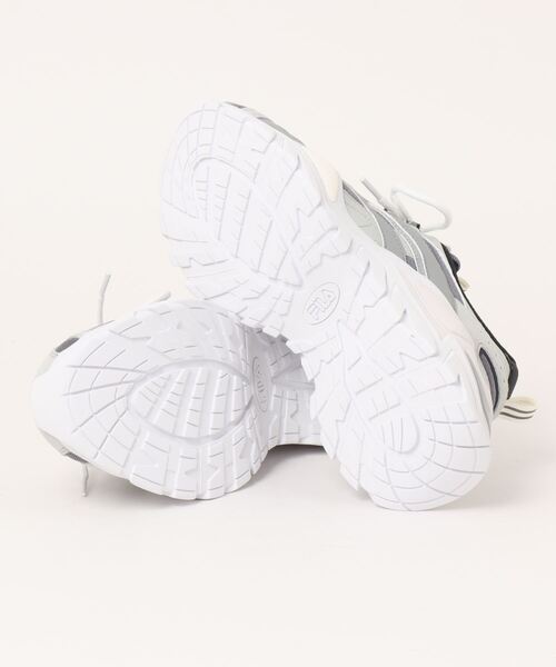 FILA（フィラ）の「イントレーション ライト / INTERATION LIGHT / 厚底スニーカー（スニーカー・レディース・グレー/ホワイト系その他/ホワイト系その他2・25.0cm/26.0cm/23.0cm/28.0cm/27.0cm/24.0cm）」の5枚目の写真