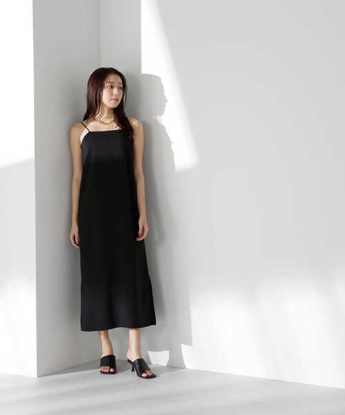 NATURAL BEAUTY BASIC（ナチュラルビューティーベーシック）の「◇【Oggi5月号掲載】＜ステッチワークセットアップ＞Iラインキャミワンピ（ワンピース・レディース・ブラック/イエロー/オフホワイト・SMALL/MEDIUM）」の12枚目の写真