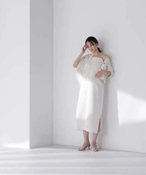 NATURAL BEAUTY BASIC（ナチュラルビューティーベーシック）の「◇【Oggi5月号掲載】＜ステッチワークセットアップ＞Iラインキャミワンピ（ワンピース・レディース・ブラック/イエロー/オフホワイト・SMALL/MEDIUM）」の7枚目の写真