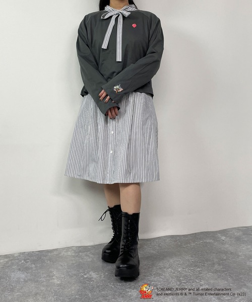 179/WG（イチナナキュウダブルジー）の「【TOM and JERRY】フォトラグランTEE（Tシャツ/カットソー・レディース・オフホワイト/チャコールグレー/オートミール・FREE）」の13枚目の写真