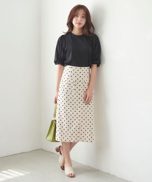 Feroux(フェルゥ)の「【UVケア】バックリボンボリュームスリーブ Tシャツ(Tシャツ/カットソー・レディース・ホワイト系1/スカイブルー系/ブラック系/ピンク系/ホワイト系/アイボリー系/黄緑系/オレンジ系・F)」の12枚目の写真