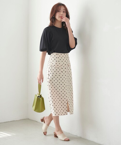 Feroux(フェルゥ)の「【UVケア】バックリボンボリュームスリーブ Tシャツ(Tシャツ/カットソー・レディース・ホワイト系1/スカイブルー系/ブラック系/ピンク系/ホワイト系/アイボリー系/黄緑系/オレンジ系・F)」の13枚目の写真