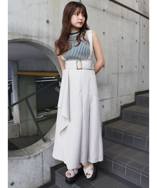 MURUA（ムルーア）の「フリルラップジャンスカ【セット販売対象】（ジャンパースカート・レディース・ブラック/カーキ/アイボリー・1/2）」の12枚目の写真