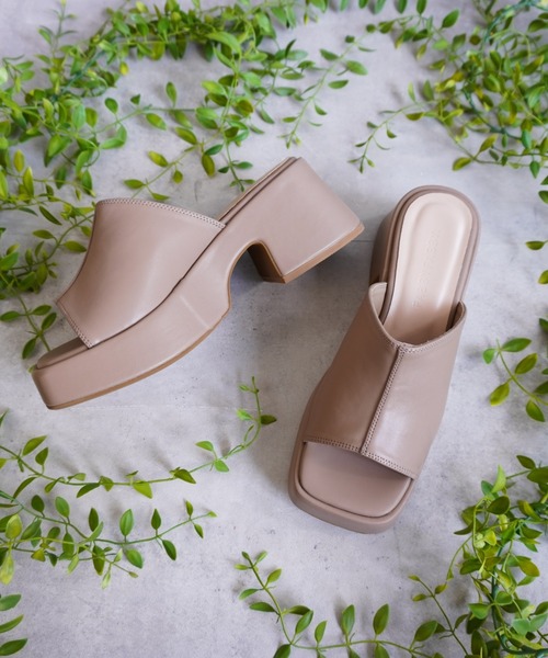 Fabby fabby（ファビィーファビィー）の「スクエア厚底ユニットサンダル（サンダル・レディース・ベージュ/ブラック/オフホワイト/オレンジ・MEDIUM/SMALL/LARGE）」の16枚目の写真