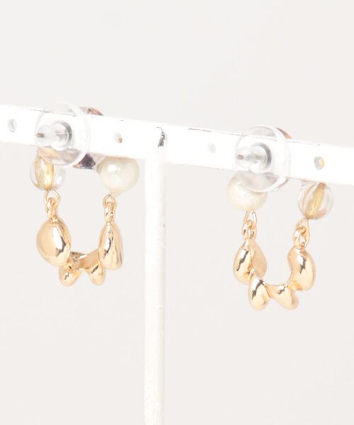 tone(トーン)の「【Souhaiter】melt hoopピアス(MA)(ピアス(両耳用)・レディース・レッド/ホワイト・FREE)」の5枚目の写真