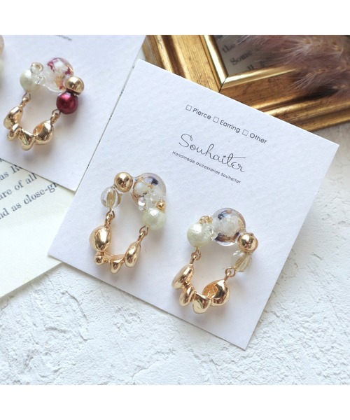 tone(トーン)の「【Souhaiter】melt hoopピアス(MA)(ピアス(両耳用)・レディース・レッド/ホワイト・FREE)」の3枚目の写真