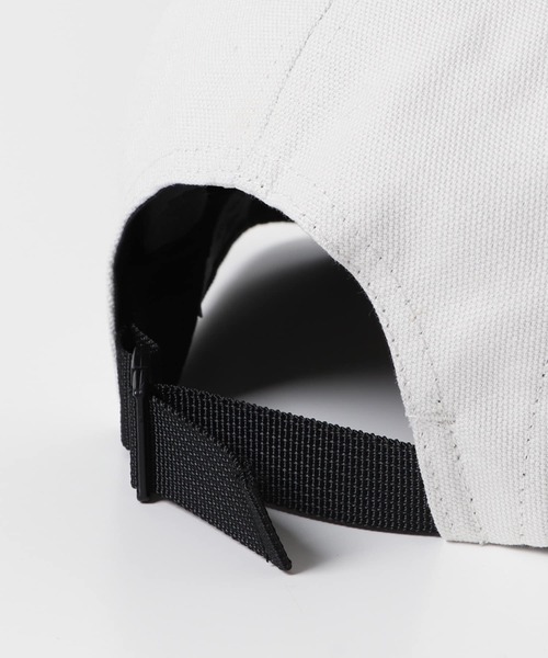 Carhartt（カーハート）の「『WEB/一部店舗限定』CARHARTT　BACKLEY CAP（キャップ・メンズ・ブラック/ブルー/ブラウン/アイボリー・ONE）」の13枚目の写真