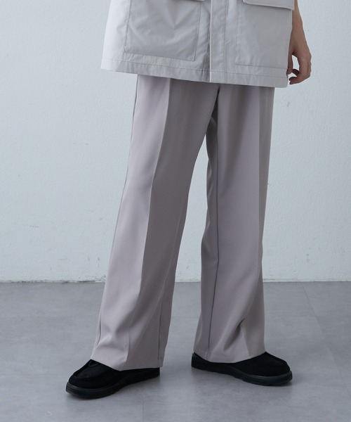 COLONY 2139(コロニートゥーワンスリーナイン)の「ストレッチイージーケアワイドパンツ(Re)(スラックス・メンズ・サックスブルー/チャコールグレー/ブラック/グレイッシュベージュ・MEDIUM/LARGE)」の4枚目の写真