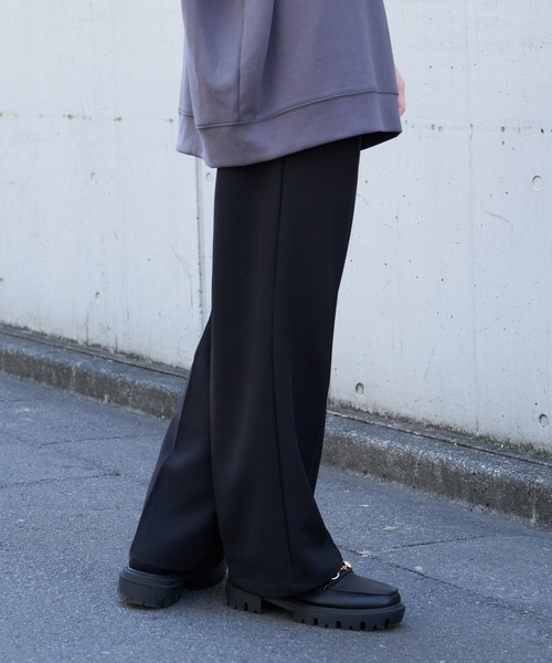 COLONY 2139(コロニートゥーワンスリーナイン)の「ストレッチイージーケアワイドパンツ(Re)(スラックス・メンズ・サックスブルー/チャコールグレー/ブラック/グレイッシュベージュ・MEDIUM/LARGE)」の20枚目の写真