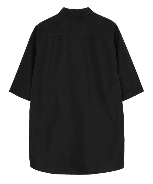 Figments（フィグメンツ）の「オーバーシルエットシャツ（シャツ/ブラウス・レディース・ブラック/ホワイト・FREE）」の9枚目の写真