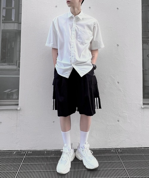 Figments（フィグメンツ）の「オーバーシルエットシャツ（シャツ/ブラウス・レディース・ブラック/ホワイト・FREE）」の16枚目の写真