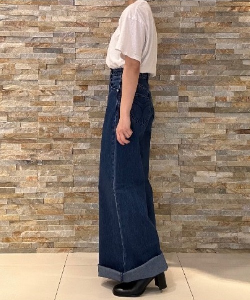 ROLLA'S（ローラス）の「ELLE A-LINE（デニムパンツ・レディース・ブルー・24/28）」の4枚目の写真