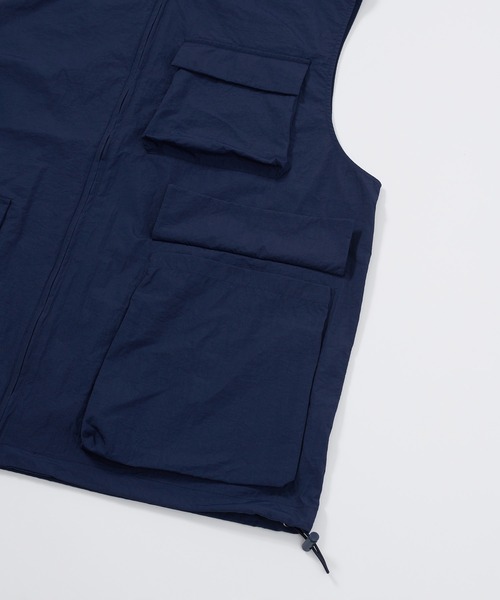 ONCILY（オンシェリー）の「MULTI POCKET NYLON VEST / マルチポケットナイロンベスト（ベスト・メンズ・ネイビー/ブルーグリーン・LARGE/MEDIUM）」の19枚目の写真