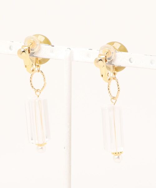 tone(トーン)の「【Cherie+Chambre】Vintage Button Earring #8(イヤリング・レディース・ピンク/グリーン・FREE)」の5枚目の写真