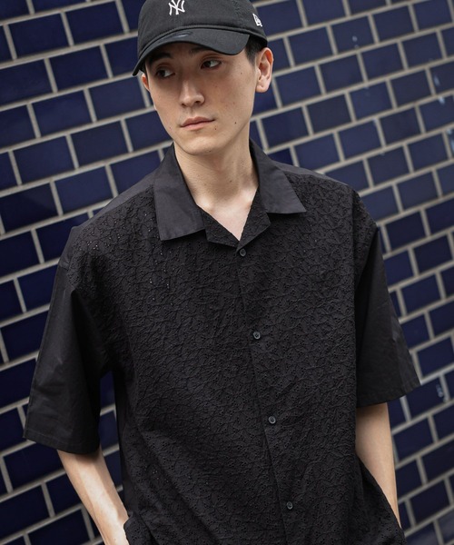 niko and...（ニコアンド）の「レース切り替えショートスリーブシャツ（シャツ/ブラウス・メンズ・オフホワイト/ブラック・LARGE/MEDIUM）」の3枚目の写真