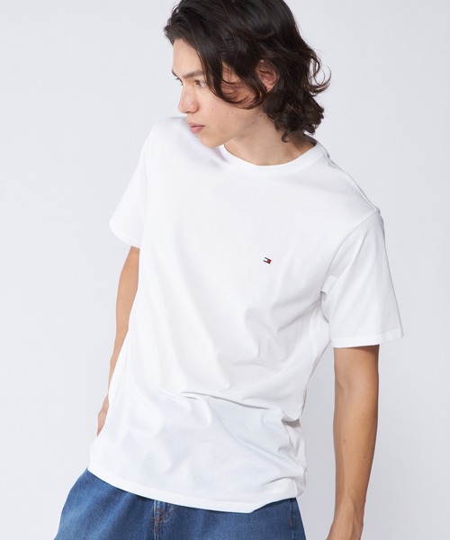 TOMMY HILFIGER(トミーヒルフィガー)の「HILFIGERバックプリントTシャツ(Tシャツ/カットソー・メンズ・ネイビー/ベージュ/ホワイト/ブラック・LARGE/MEDIUM/SMALL/X-LARGE)」の2枚目の写真