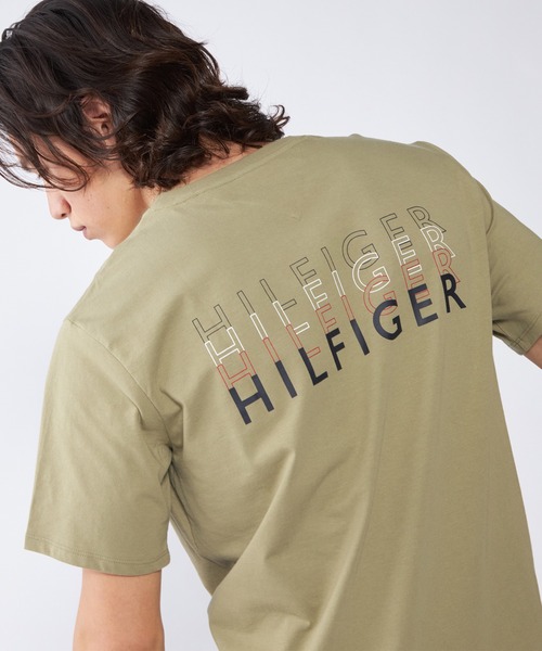 TOMMY HILFIGER(トミーヒルフィガー)の「HILFIGERバックプリントTシャツ(Tシャツ/カットソー・メンズ・ネイビー/ベージュ/ホワイト/ブラック・LARGE/MEDIUM/SMALL/X-LARGE)」の18枚目の写真