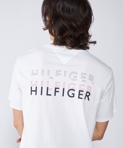 TOMMY HILFIGER(トミーヒルフィガー)の「HILFIGERバックプリントTシャツ(Tシャツ/カットソー・メンズ・ネイビー/ベージュ/ホワイト/ブラック・LARGE/MEDIUM/SMALL/X-LARGE)」の12枚目の写真