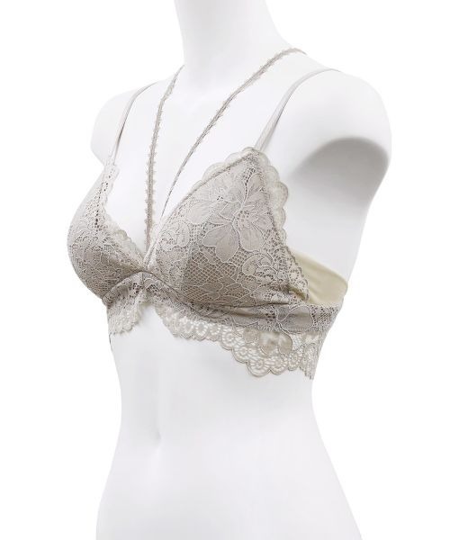 ANNEBRA(アンブラ)の「Pleat 2WAYバッククロスレースブラレット(ブラジャー・レディース・ベージュ/ライトブルー・L/M/S)」の8枚目の写真