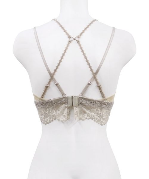 ANNEBRA(アンブラ)の「Pleat 2WAYバッククロスレースブラレット(ブラジャー・レディース・ベージュ/ライトブルー・L/M/S)」の9枚目の写真