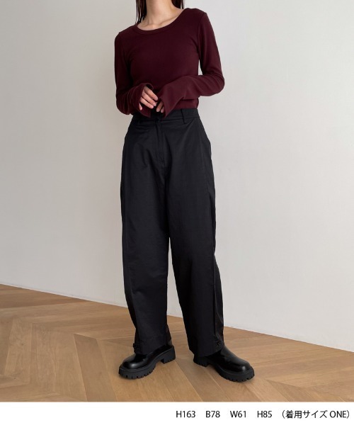 CANAL JEAN(キャナルジーン)の「RED CHOP WORKS リブフィットロングTシャツ(Tシャツ/カットソー・レディース・ブラック/バーガンディー/ホワイト/ブルー・ONE SIZE)」の12枚目の写真