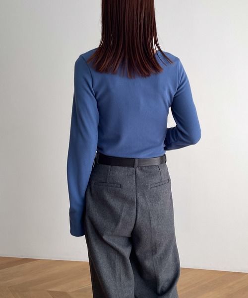 CANAL JEAN(キャナルジーン)の「RED CHOP WORKS リブフィットロングTシャツ(Tシャツ/カットソー・レディース・ブラック/バーガンディー/ホワイト/ブルー・ONE SIZE)」の14枚目の写真