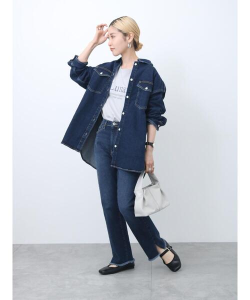 Samansa Mos2 blue（サマンサモスモスブルー）の「【ECO DENIM】シャツジャケット（ノーカラージャケット・レディース・ネイビー/ブルー/ブラック・F）」の9枚目の写真