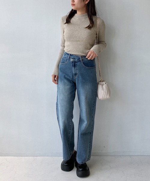 AS KNOW AS plus（アズノゥアズプラス）の「☆BASICリブハイネックニットプルオーバー（ニット/セーター・レディース・ホワイト系/ブラック系/ベージュ系/グリーン系その他/グレイッシュブルー/ブラック/グレイッシュベージュ/オフホワイト/グリーン系その他2/レッド系その他3/グリーン系その他3・FREE）」の18枚目の写真