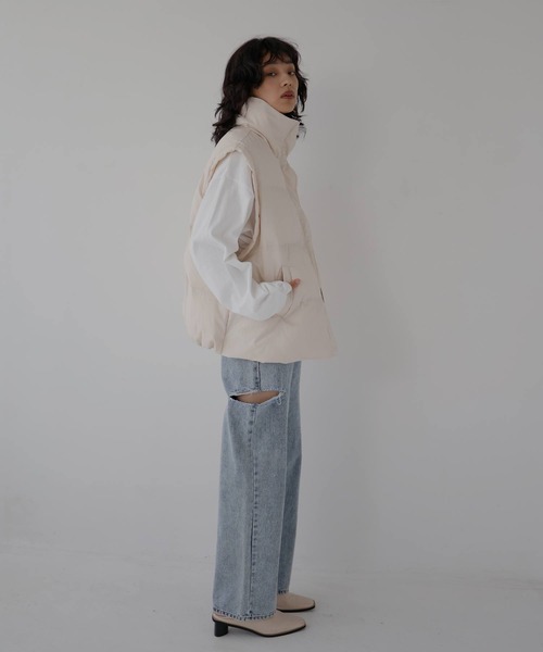 hellam(へラム)の「スタンドカラーダウンベスト(ダウンベスト・レディース・ブラック/アイボリー/チャコールグレー・FREE)」の20枚目の写真