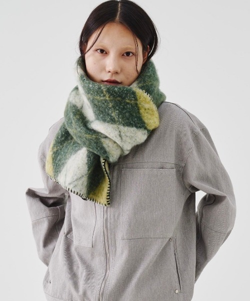 REON STUDIO（レオンスタジオ）の「韓国ブランド RE:ON STUDIO レオンスタジオ EMBROIDERY CHECK MUFFLER ステッチ チェックマフラー ボリューム マフラー アーガイル柄 マフラー 防寒グッズ 韓国ファッション（マフラー・メンズ・ブルー/ブラウン/ブラック/グリーン・ONE SIZE）」の21枚目の写真