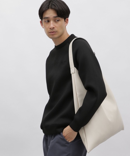 LAKOLE(ラコレ)の「トライアングルベルト付きトートバッグ / 969633(トートバッグ・メンズ・ブラック/アイボリー/チャコール・FREE)」の3枚目の写真