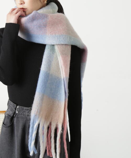 FREE'S MART（フリーズマート）の「◆大柄チェックストール（マフラー・レディース・ブルー系その他/イエロー系その他/ピンク系その他・ﾌﾘ-）」の7枚目の写真