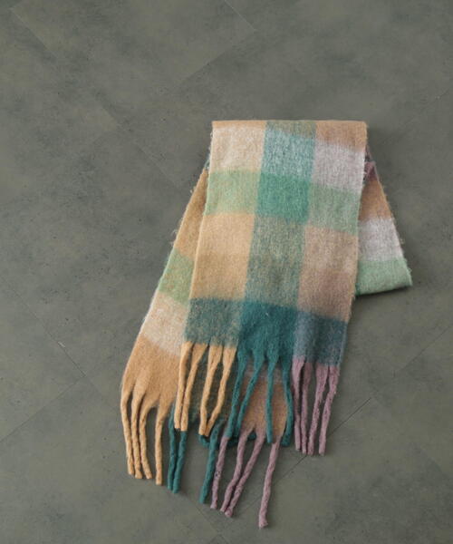 FREE'S MART（フリーズマート）の「◆大柄チェックストール（マフラー・レディース・ブルー系その他/イエロー系その他/ピンク系その他・ﾌﾘ-）」の10枚目の写真