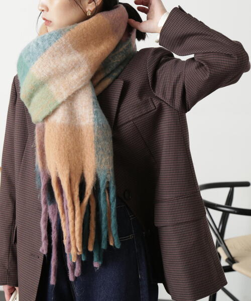 FREE'S MART（フリーズマート）の「◆大柄チェックストール（マフラー・レディース・ブルー系その他/イエロー系その他/ピンク系その他・ﾌﾘ-）」の12枚目の写真