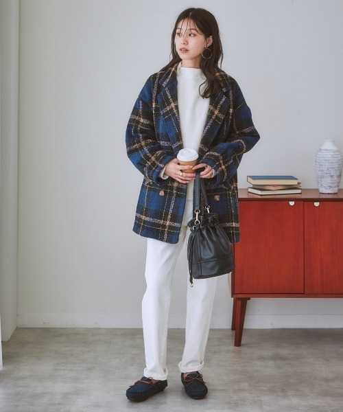 nissen（ニッセン）の「ブークレー起毛チェック柄ジャケットコート（ピーコート・レディース・ブラウン系/ネイビー系・L/M/S/LL）」の4枚目の写真