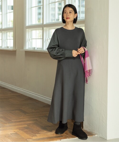 OPAQUE.CLIP(オペークドットクリップ)の「◆ビジュー付きフェイクムートンブーツ(ブーツ・レディース・サンドベージュ/ブラック・02/03)」の6枚目の写真