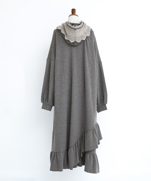 somari imagination（ソマリ イマジネーション）の「『裏シャギーレースパーカーワンピース』（ワンピース・レディース・ブラック/チャコールグレー・FREE）」の7枚目の写真