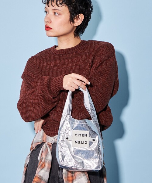 CITEN（シテン）の「＜CITEN＞クルクルパッチン ワンハンドルS（ハンドバッグ・レディース・シルバー/ロイヤルブルー/イエロー/ブラック/ホワイト・FREE）」の5枚目の写真